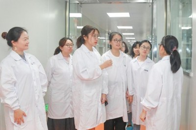 健合集團(tuán) 以健康管理與咨詢?yōu)楹诵模κ称钒踩麄鳎`行'健康中國(guó)2030'國(guó)家戰(zhàn)略